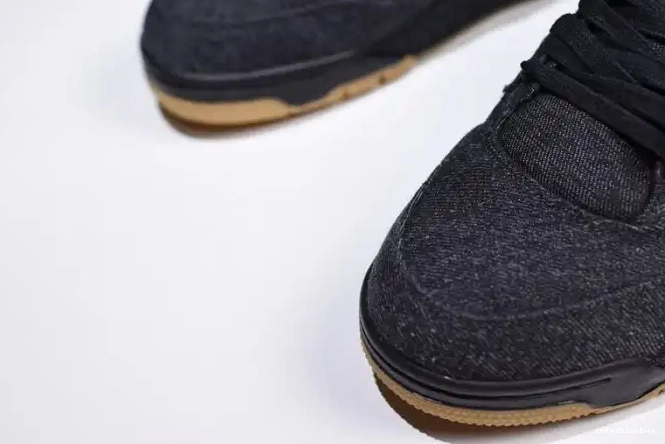 Jordan Air Levi's 4 x AO2571-001 'black' 0624